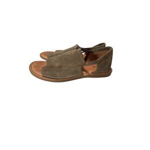 Born Womens Olive Suede Leather Sandals‎ With Comfortable Rubber Soles - Size 9